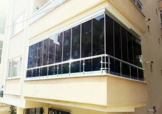 Cam Balkon