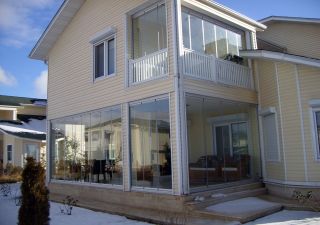 Cam Balkon